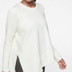 Athleta White Bayridge Asymmetrical Crewneck Sweatshirt L Cozy Athleisure GUC